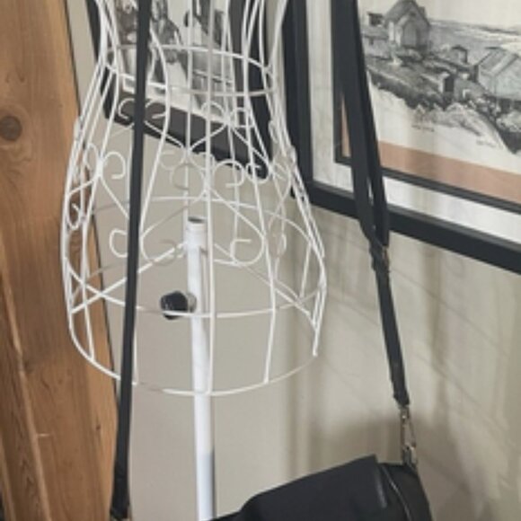 Gucci Nylon Black Crossbody Authentic Bag - Picture 2 of 9